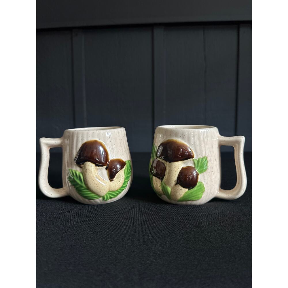 Vintage 70s Merry Mushroom Handmade Mugs Set of 2 Signed LP